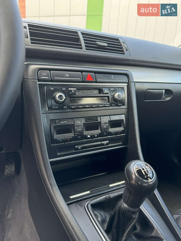 Седан Audi A4 2006 в Виноградове
