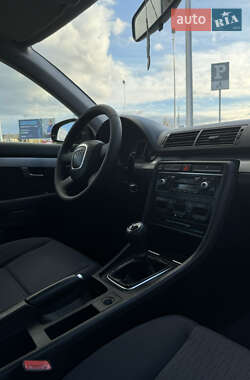 Седан Audi A4 2006 в 