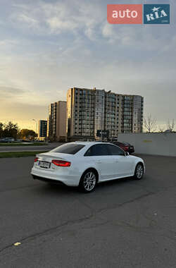 Седан Audi A4 2015 в Черкассах