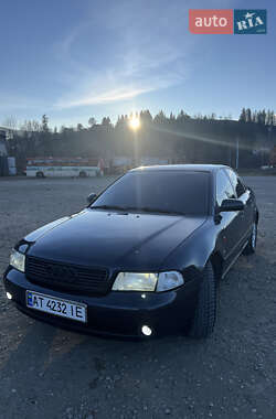 Седан Audi A4 1995 в Ворохте