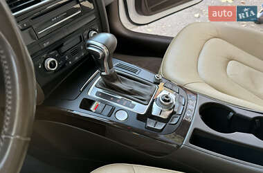 Седан Audi A4 2015 в 