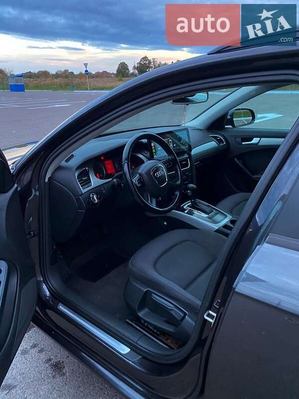 Универсал Audi A4 2010 в Луцке