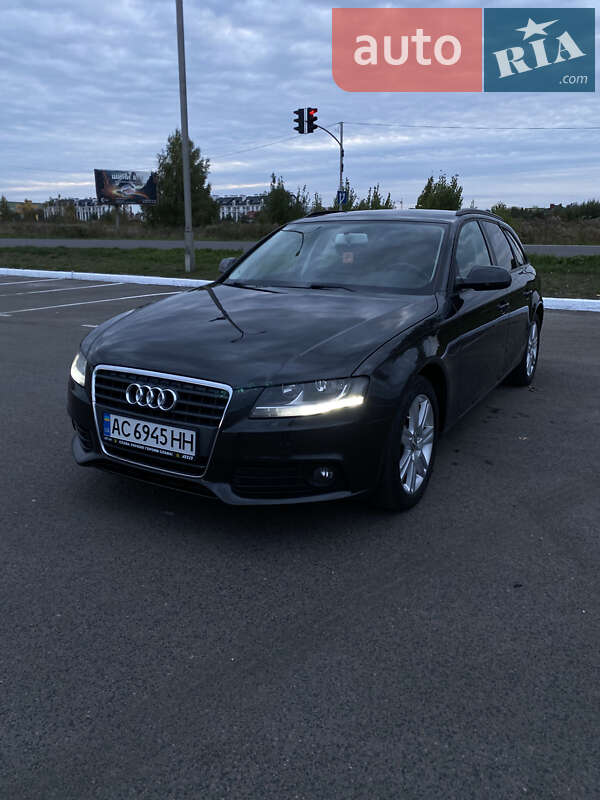 Универсал Audi A4 2010 в Луцке