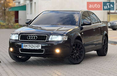 Седан Audi A4 2000 в Звягелі