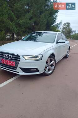 Седан Audi A4 2013 в Коростені