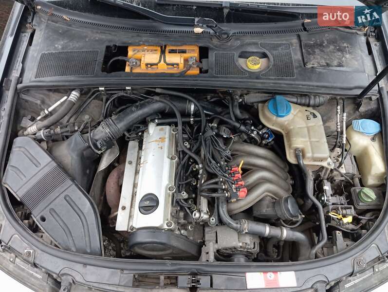 Універсал Audi A4 2003 в Шепетівці