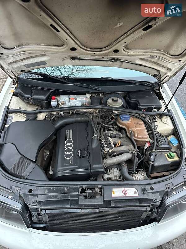 Универсал Audi A4 1997 в Чернигове