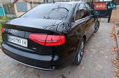 Седан Audi A4 2014 в 