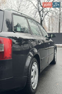 Универсал Audi A4 2004 в Звягеле