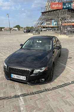 Седан Audi A4 2011 в Харкові