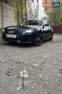 Універсал Audi A4 2010 в Кореці