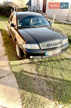 Универсал Audi A4 1999 в Комарному