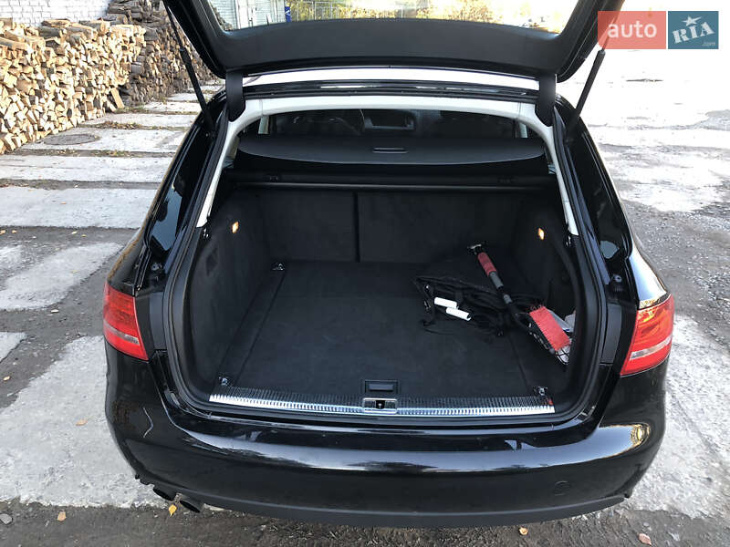 Универсал Audi A4 2009 в Львове