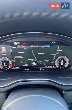 Седан Audi A4 2020 в 