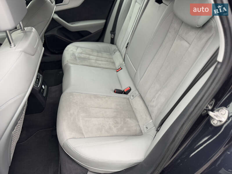 Универсал Audi A4 2019 в Мукачево