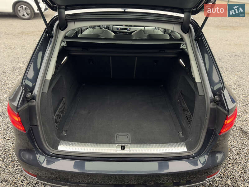 Универсал Audi A4 2019 в Мукачево