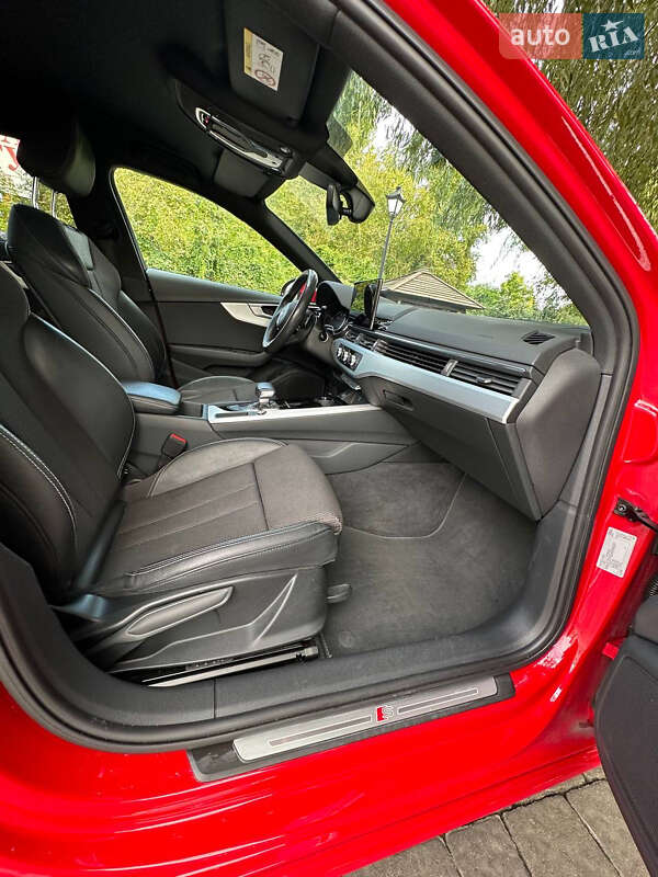 Универсал Audi A4 2019 в Львове
