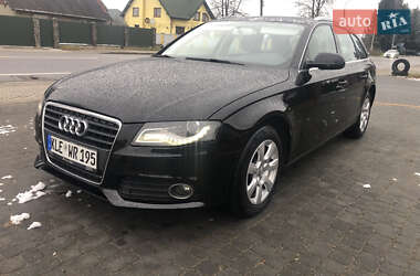 Универсал Audi A4 2010 в Самборе