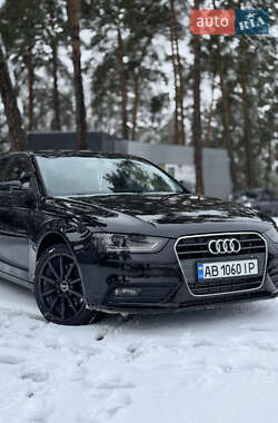 Седан Audi A4 2012 в Виннице