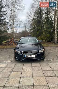 Седан Audi A4 2010 в Луцке