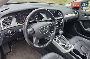 Седан Audi A4 2014 в Киеве