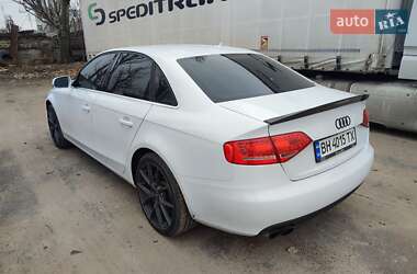 Седан Audi A4 2011 в Одесі