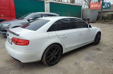 Седан Audi A4 2011 в Одесі