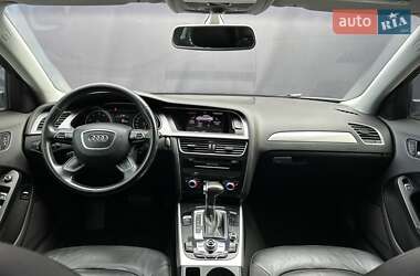 Седан Audi A4 2015 в Львове