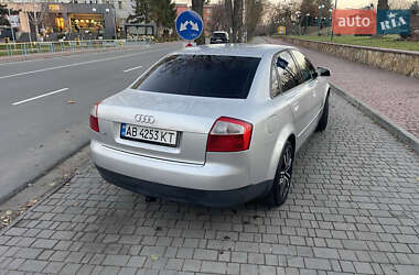 Седан Audi A4 2002 в Могилев-Подольске