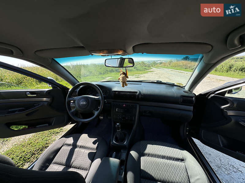 Универсал Audi A4 1999 в Львове