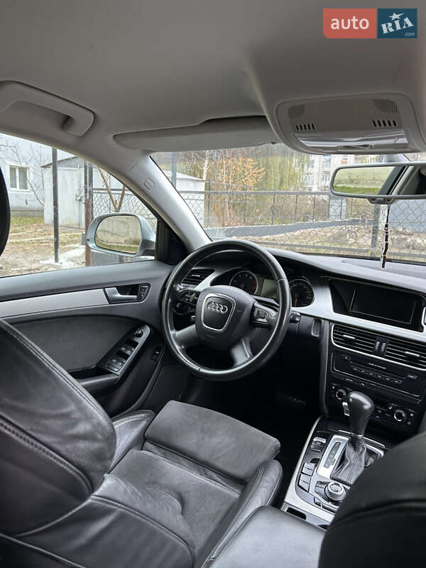Седан Audi A4 2008 в Золочеве