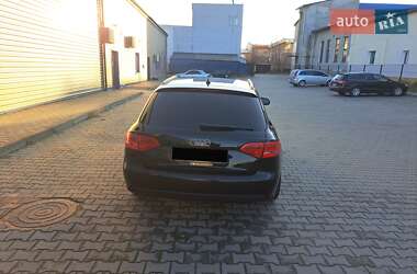 Универсал Audi A4 2011 в Яворове