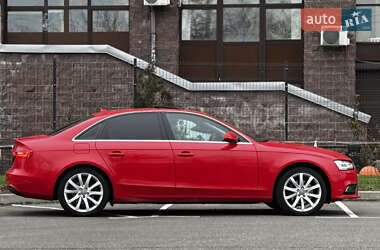 Седан Audi A4 2012 в Киеве