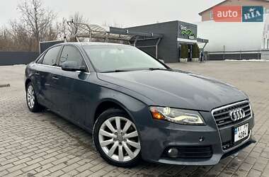 Седан Audi A4 2011 в Святопетровское