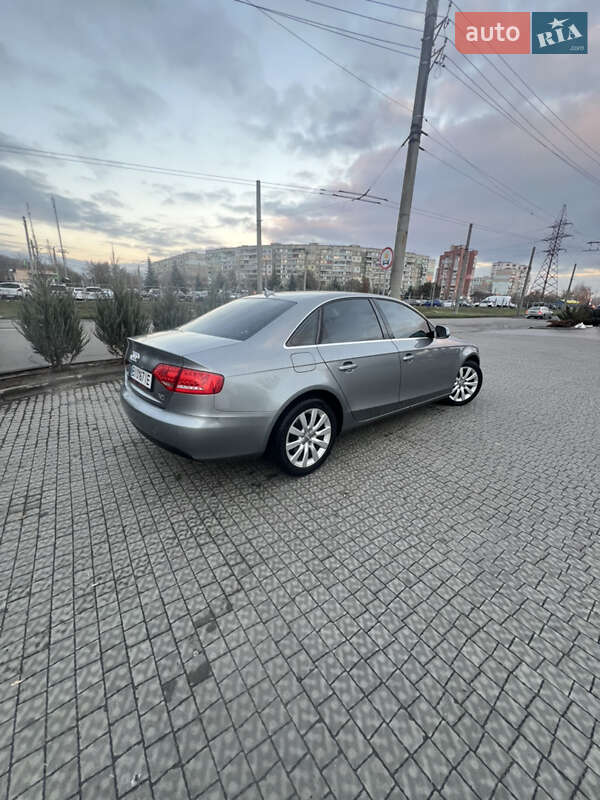 Седан Audi A4 2009 в Полтаве