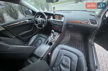 Седан Audi A4 2009 в 