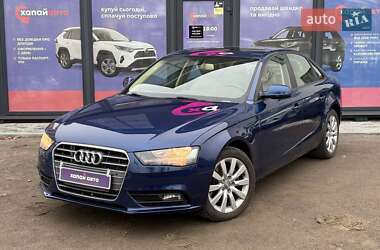 Седан Audi A4 2013 в Виннице