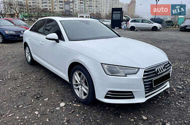 Седан Audi A4 2016 в Києві