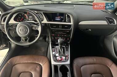 Седан Audi A4 2015 в Киеве