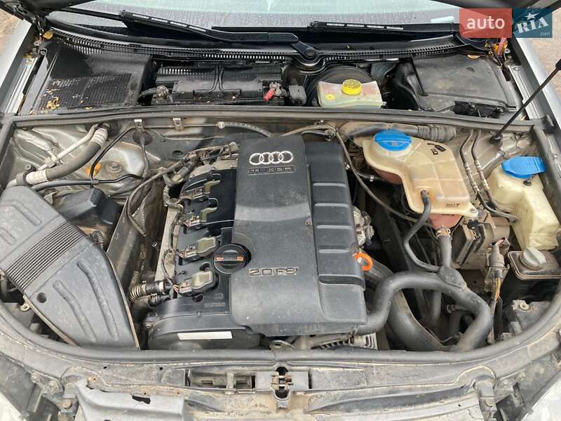 Седан Audi A4 2008 в Южном