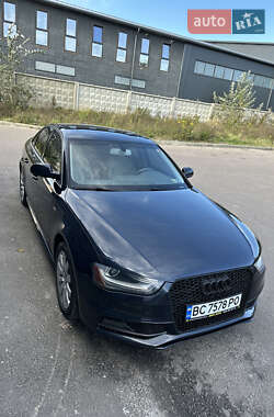 Седан Audi A4 2014 в Львові