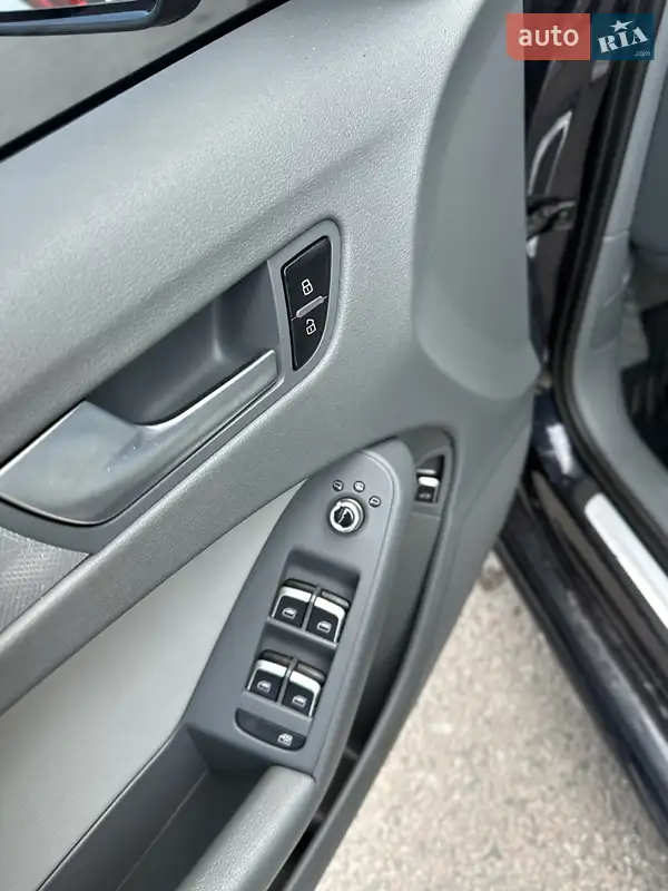 Audi A4 2014 VIN WAUBFAFL0FN008512 фото оголошення 18 з 69