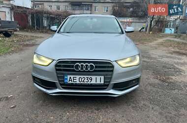 Седан Audi A4 2014 в Миколаєві