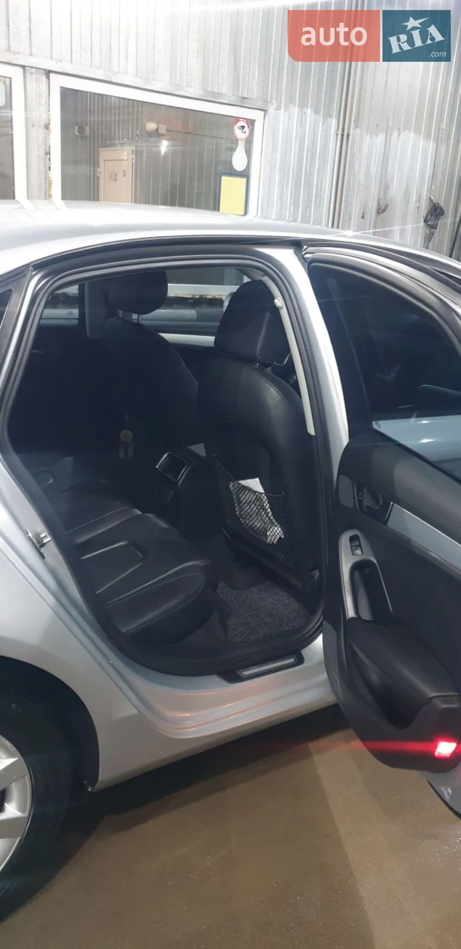 2011 Audi A4 - мініатюра 10