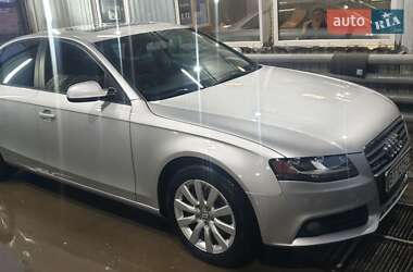 Седан Audi A4 2011 в Одессе