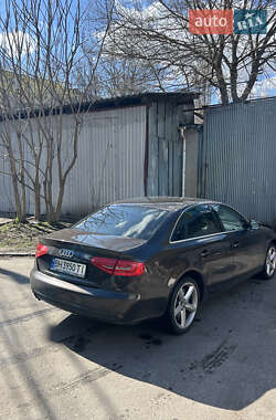 Седан Audi A4 2012 в Одессе