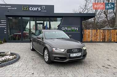 Седан Audi A4 2014 в Львові