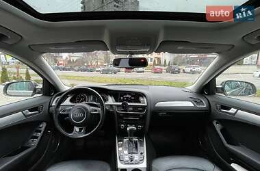 Седан Audi A4 2014 в Львове