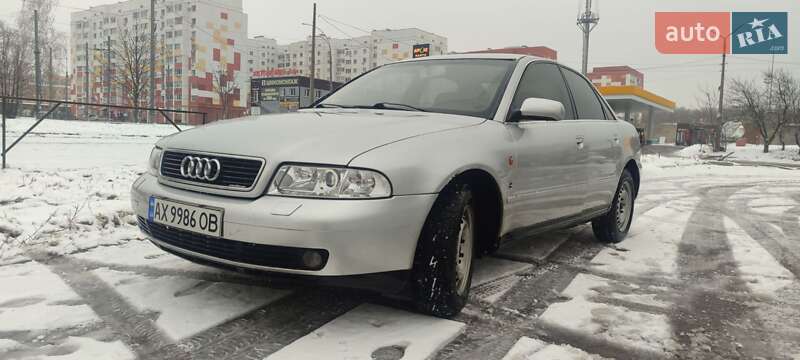 Седан Audi A4 1998 в Харькове