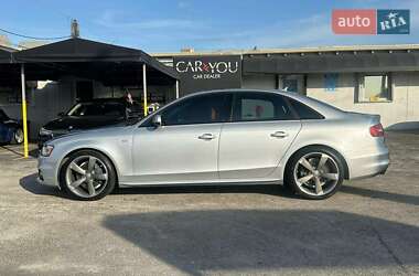 Седан Audi A4 2014 в 